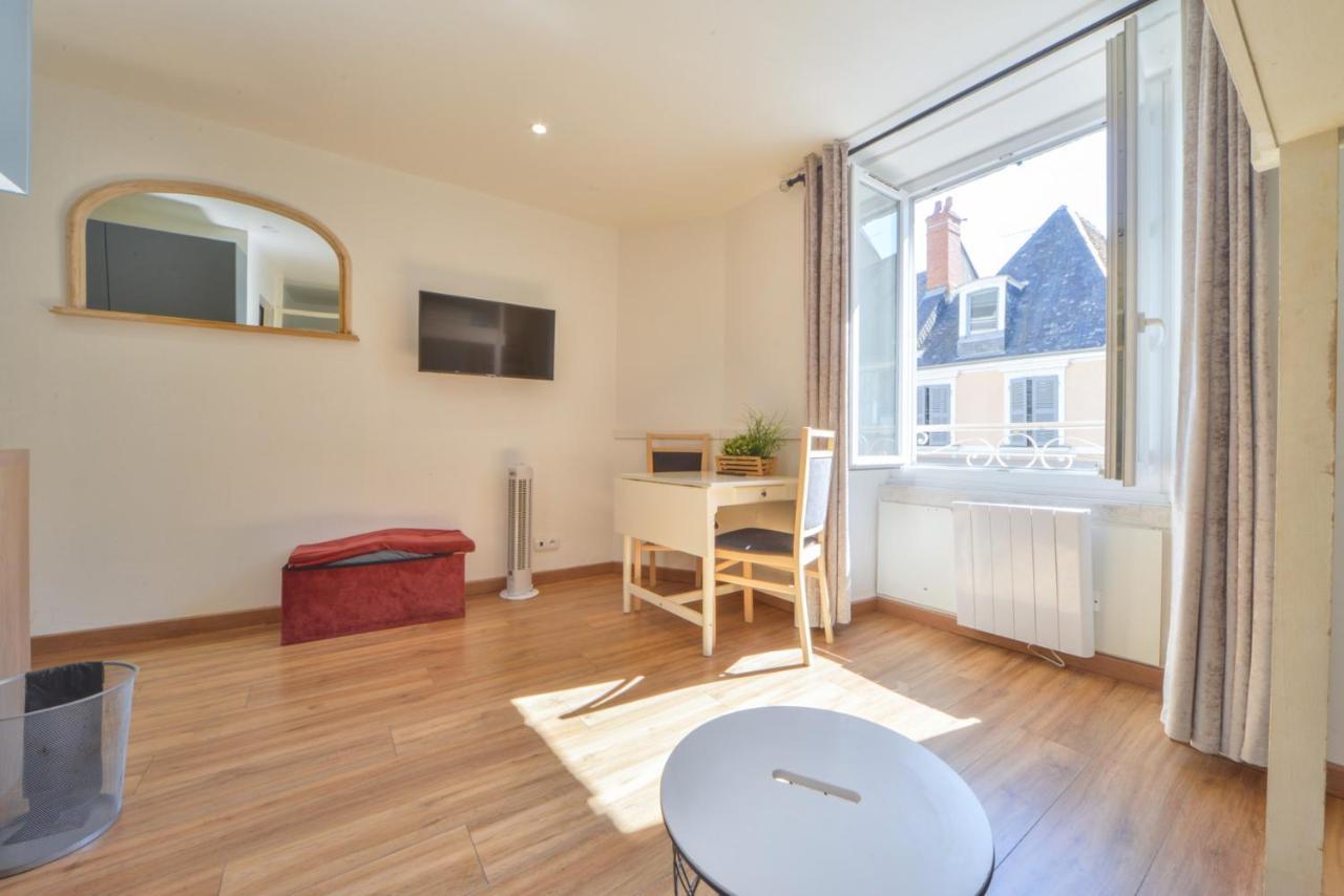 Fly Away Apartment Bourges Exterior photo